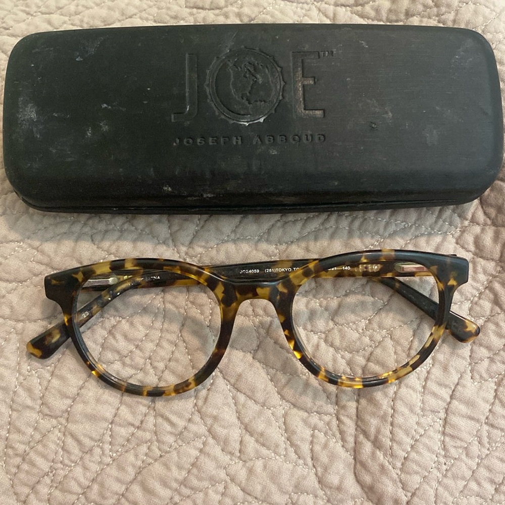 Joseph abboud Tokyo tortoise glass frames and box